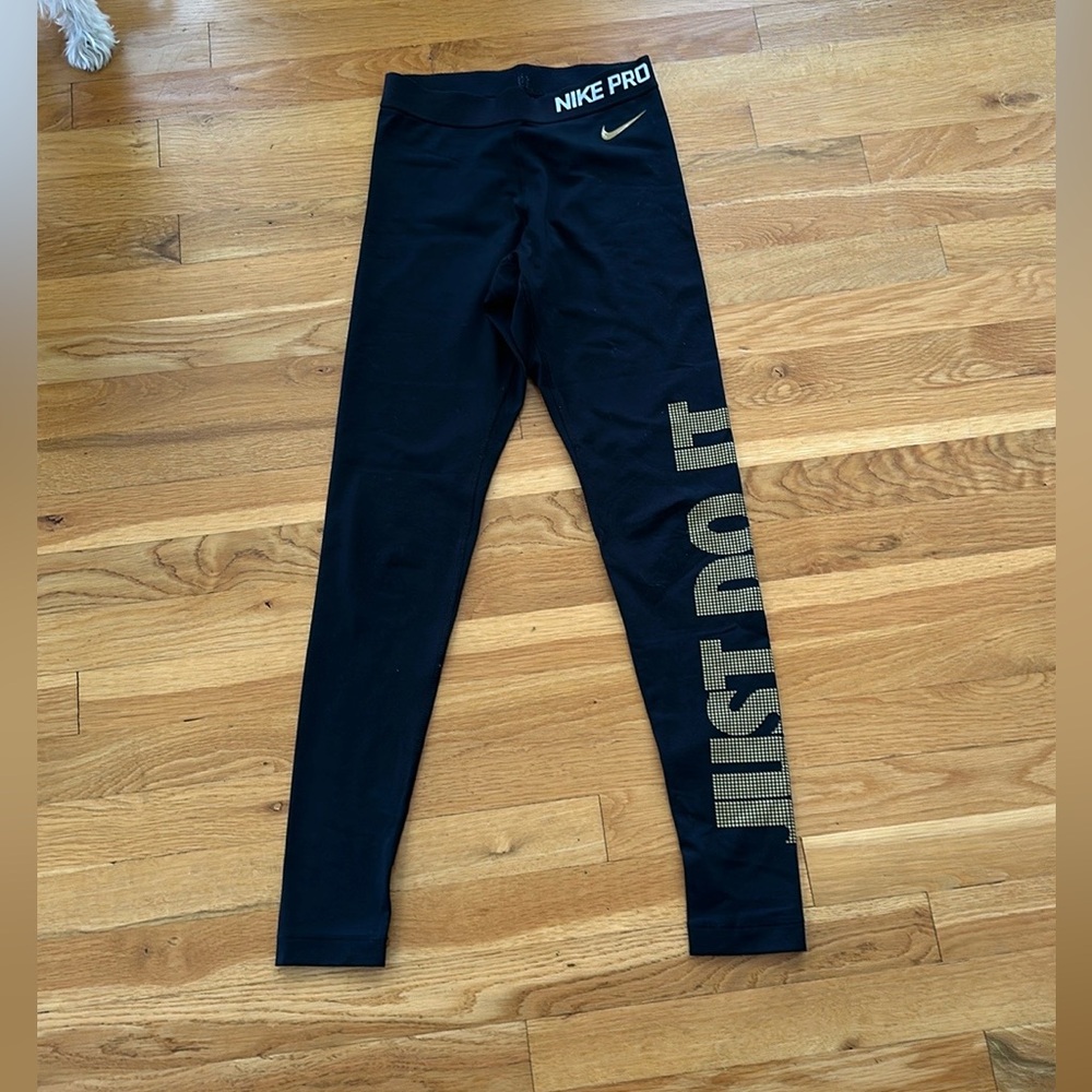 Nike Pro Black Leggings Size XS